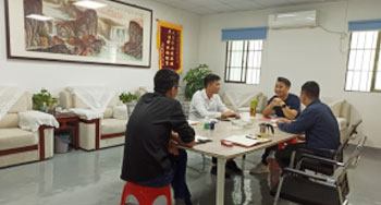 4月10日公司召開(kāi)市場(chǎng)部會(huì)議-深圳市佳膳福蔬菜配送有限公司